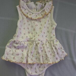 Charming Floral Kids Dress with Ruffle Accents